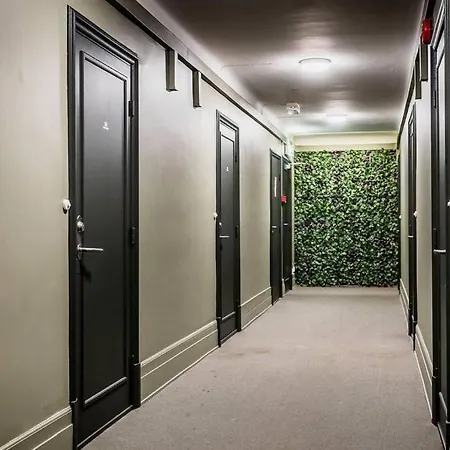 Super-central And Attractive